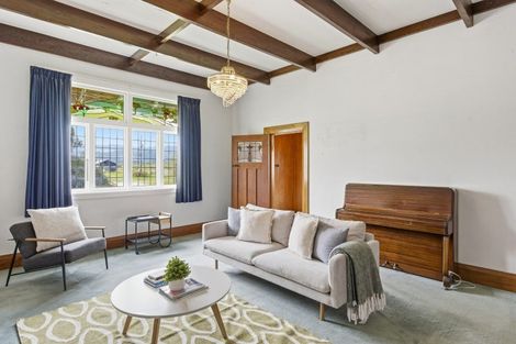 Photo of property in 225 Kuku Beach Road, Kuku, Levin, 5570