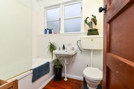 Photo of property in 7 Freyberg Street, Hamilton East, Hamilton, 3216