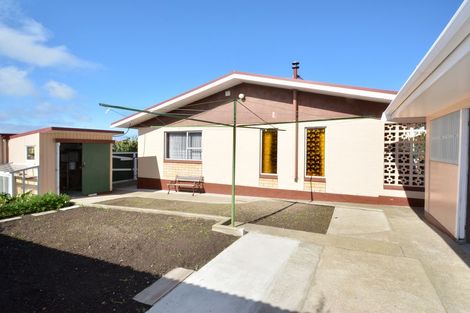 Photo of property in 9 Duckworth Street, Andersons Bay, Dunedin, 9013