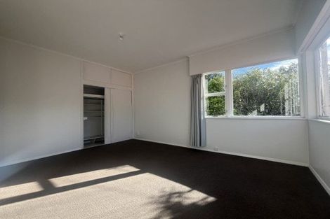 Photo of property in 5a Randwick Road, Northland, Wellington, 6012