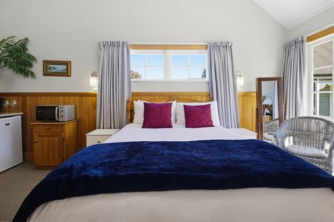 Photo of property in 24/30 Sorrento Drive, Rangatira Park, Taupo, 3330