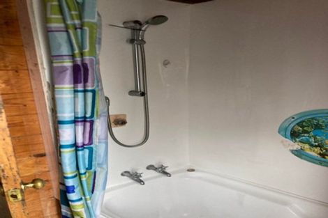 Photo of property in 135 Old Wairoa Road, Papakura, 2110