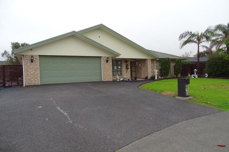 Photo of property in 7 Belcoo Crescent, East Tamaki, Auckland, 2013