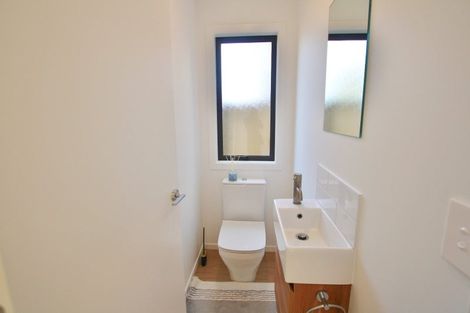 Photo of property in 14 Otaimako Place, Mangere, Auckland, 2022