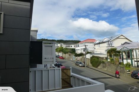 Photo of property in Pirie Street Townhouses, 28/35u Pirie Street, Mount Victoria, Wellington, 6011