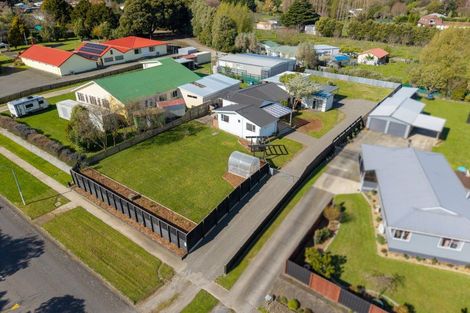 Photo of property in 48 Tay Street, Woodville, 4920