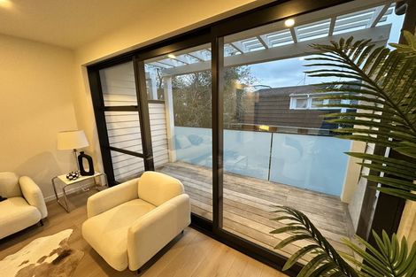 Photo of property in 2/379 Great South Road, Papatoetoe, Auckland, 2025