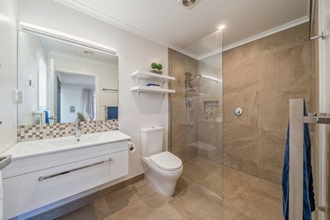 Photo of property in 17 Waitaria Terrace, Aotea, Porirua, 5024