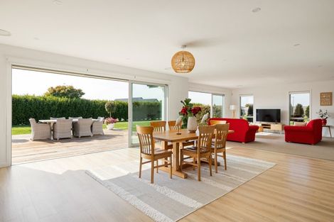 Photo of property in 10 Artistic Avenue, Leamington, Cambridge, 3432