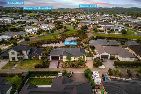 Photo of property in 3 Nikau Way, Riverhead, 0820