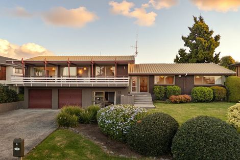 Photo of property in 5 Cattanach Street, St Andrews, Hamilton, 3200