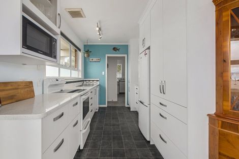 Photo of property in 24 Highfield Crescent, Brookfield, Tauranga, 3110