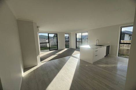 Photo of property in 4/7 Sare Crescent, Fairfield, Hamilton, 3214