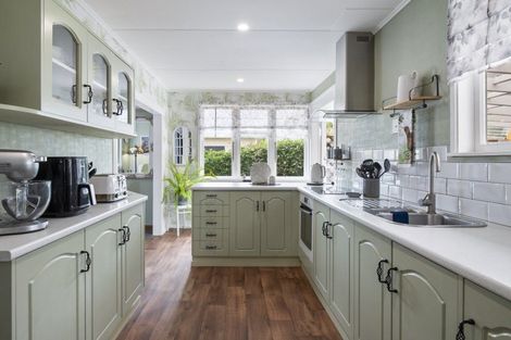 Photo of property in 15 Seddon Street, Feilding, 4702