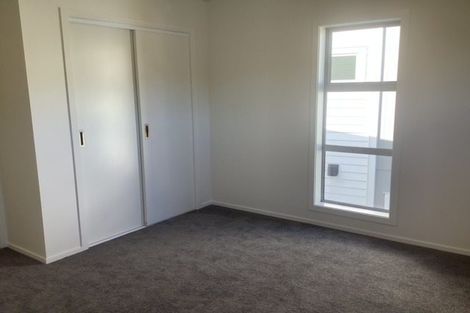 Photo of property in 27 Mcgrath Way, Taita, Lower Hutt, 5011
