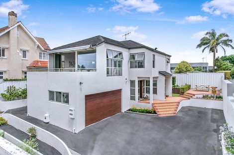 Photo of property in 75a Lake Domain Drive, Frankton, Hamilton, 3204