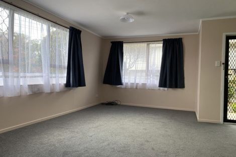 Photo of property in 52 Butterworth Drive, Glendene, Auckland, 0602