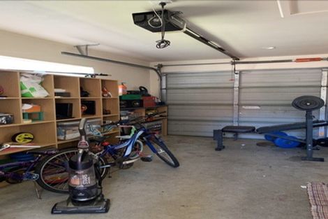 Photo of property in 29 Koru Street, Mangere Bridge, Auckland, 2022