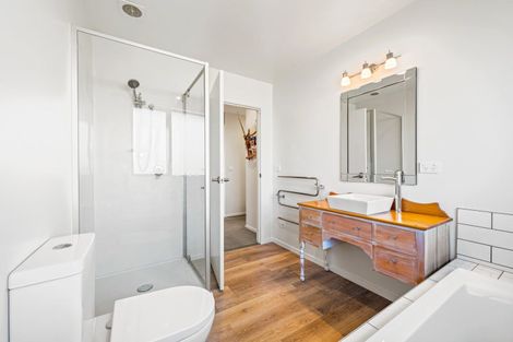 Photo of property in 19 Matipo Street, Wanaka, 9305