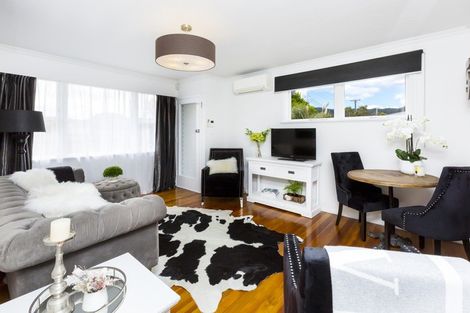 Photo of property in 2b Liverpool Street, Trentham, Upper Hutt, 5018