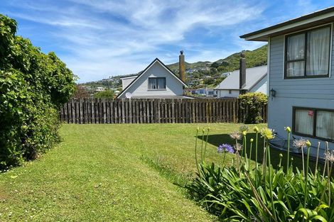 Photo of property in 50 Cortina Avenue, Johnsonville, Wellington, 6037