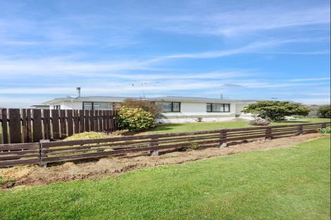 Photo of property in 1 Ballantrae Street, Wallacetown, 9816