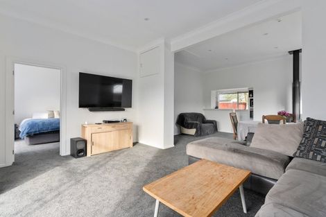 Photo of property in 22 Seymour Street, Hornby, Christchurch, 8042