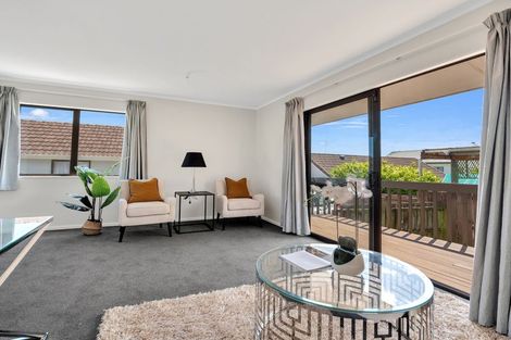 Photo of property in 2/9 Porchester Road, Papakura, 2110