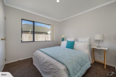 Photo of property in 3 Naul Place, East Tamaki Heights, Auckland, 2016