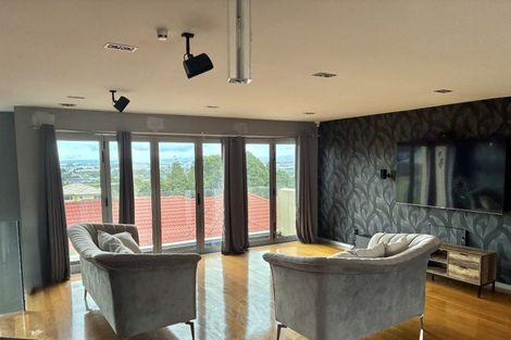 Photo of property in 4 The Enclave, Totara Heights, Auckland, 2105