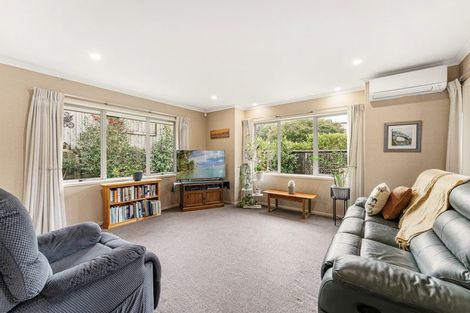 Photo of property in 38 Merriman Place, Pyes Pa, Tauranga, 3112