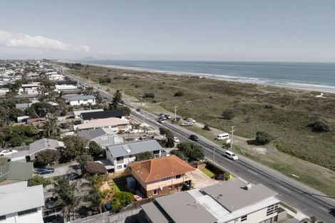 Photo of property in 1000 Papamoa Beach Road, Papamoa Beach, Papamoa, 3118