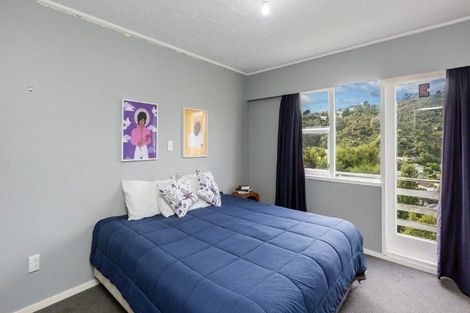 Photo of property in 15 Holborn Drive, Stokes Valley, Lower Hutt, 5019