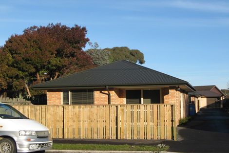 Photo of property in 296c Keyes Road, New Brighton, Christchurch, 8083