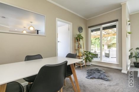 Photo of property in 2 Princes Street, Riverhead, 0820