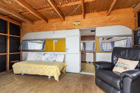 Photo of property in 132 Achilles Avenue, Whangamata, 3620