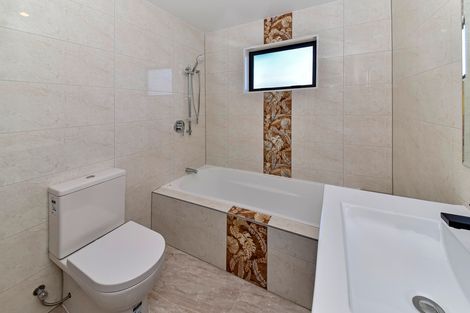 Photo of property in 22a Freyberg Avenue, Papatoetoe, Auckland, 2104