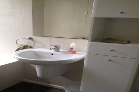 Photo of property in 14 Freyberg Street, Roslyn, Palmerston North, 4414