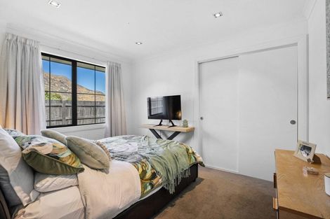 Photo of property in 32 Hope Avenue, Lake Hayes, Queenstown, 9304