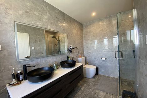 Photo of property in 21 Keepers Drive, Gulf Harbour, Whangaparaoa, 0930