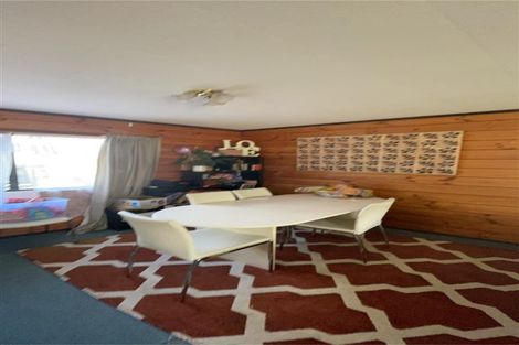 Photo of property in 1/34 Gatman Street, Birkdale, Auckland, 0626