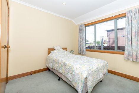 Photo of property in 55 Vardon Road, St Andrews, Hamilton, 3200
