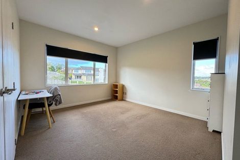 Photo of property in 21 Hornbill Drive, Fairview Heights, Auckland, 0632