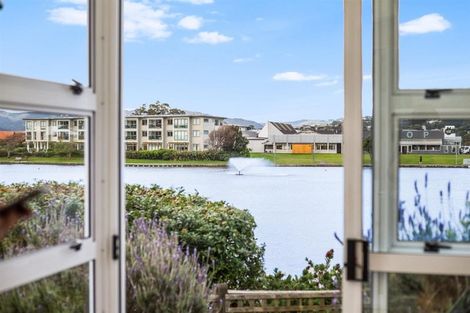 Photo of property in 1 Lakeside Villas, Whitby, Porirua, 5024