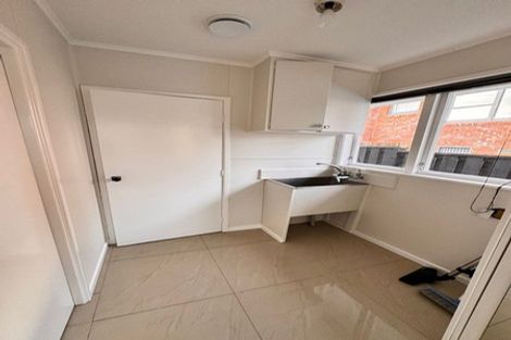 Photo of property in 18b Kirby Street, Glendene, Auckland, 0602