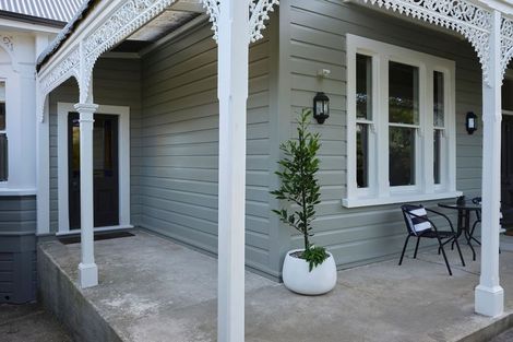Photo of property in 175 Gladstone Road, Dalmore, Dunedin, 9010