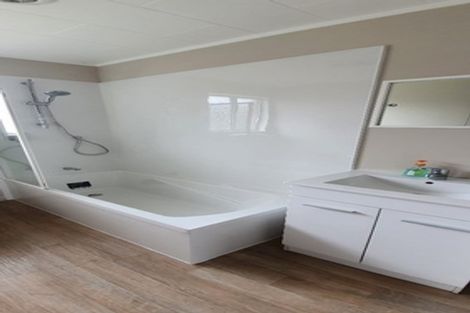Photo of property in 7f3 Davies Street, Tawa, Wellington, 5028