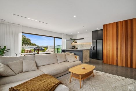 Photo of property in 2 Makete Crescent, Hobsonville, Auckland, 0618