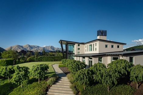 Photo of property in 35 Ridgecrest, Wanaka, 9305