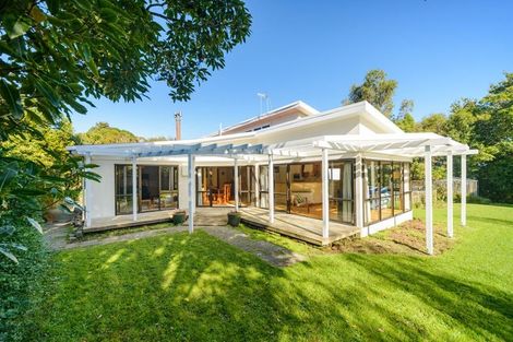 Photo of property in 106 Atawhai Road, Fitzherbert, Palmerston North, 4410